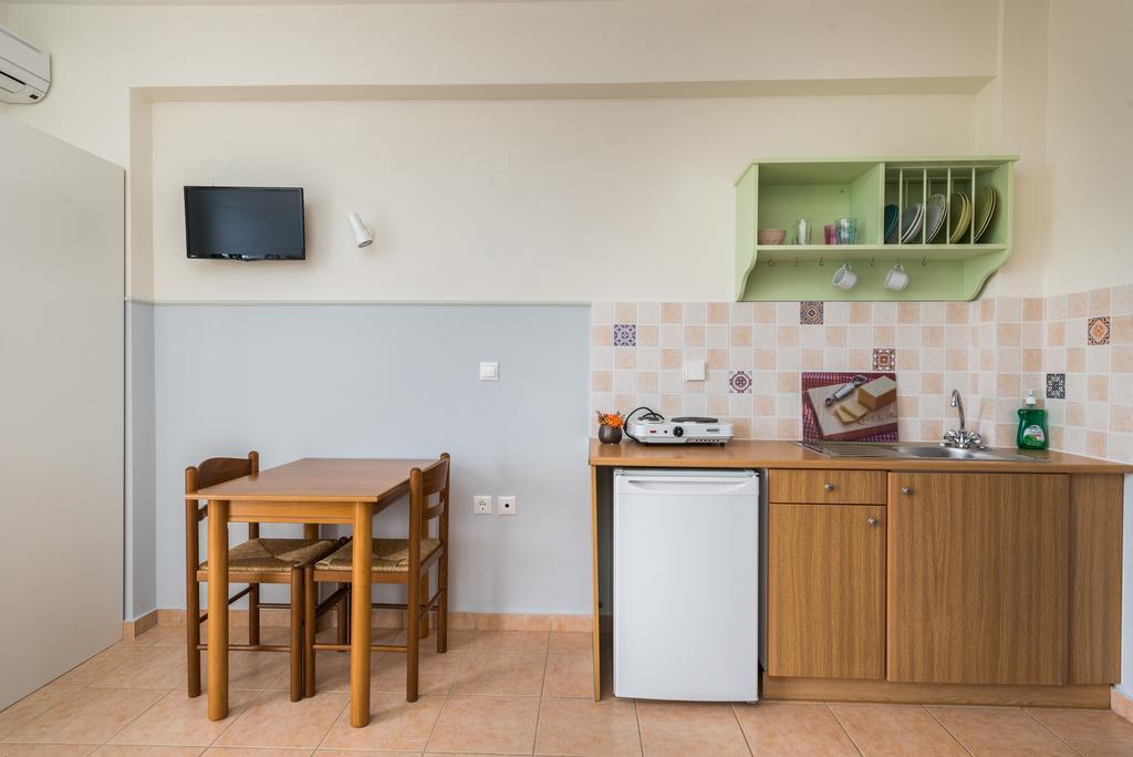 Elaias Gi Residence 莫斯塔 外观 照片