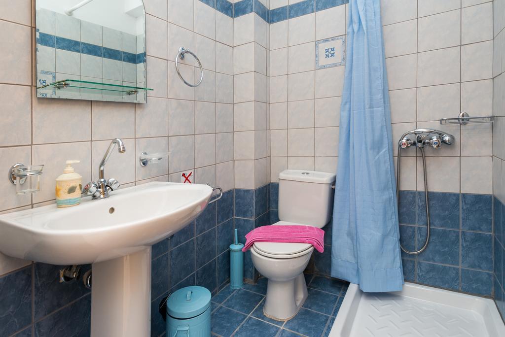 Elaias Gi Residence 莫斯塔 外观 照片